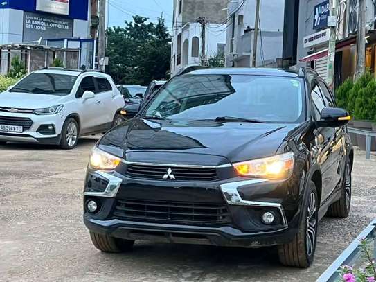 Mitsubishi image 2