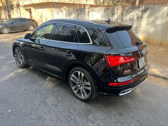 Audi SQ5 sport 2018 image 6