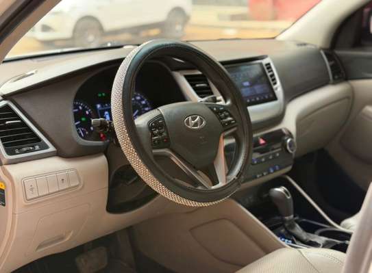 Hyundai Tucson image 7