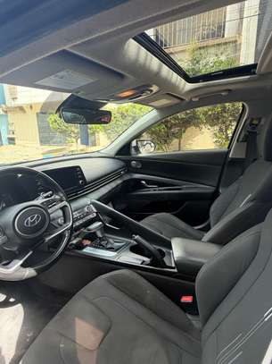 Hyundai Elentra 2021 image 4