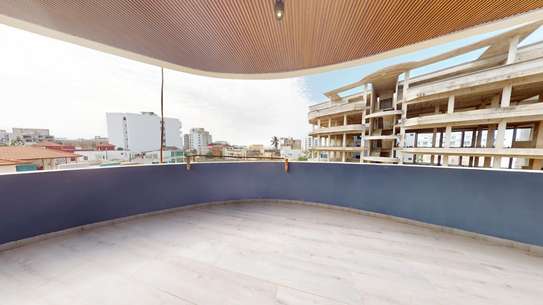 Appartement moderne avec une vue panoramique image 10