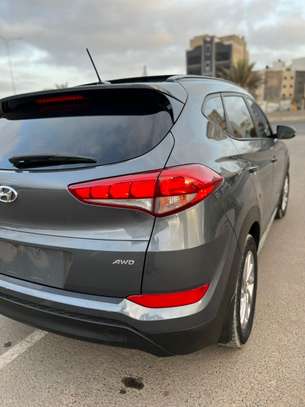 Hyundai Tucson image 6