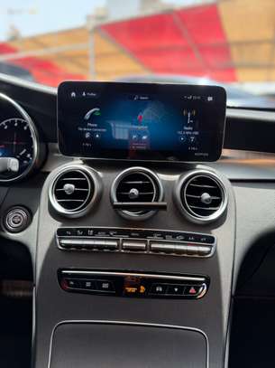 Mercedes-Benz GLC 300 image 13