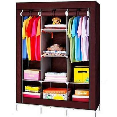 Armoire en tissus 3 battants image 3