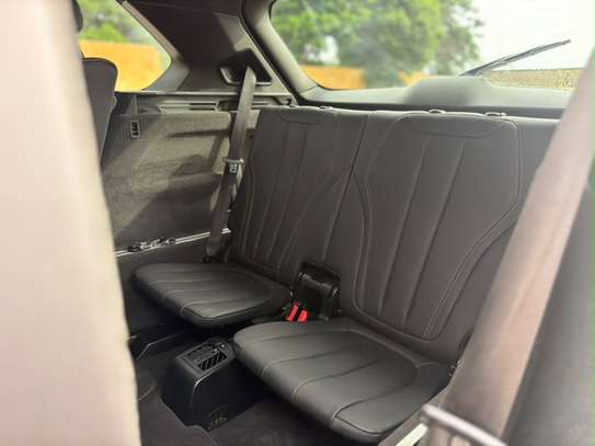 BMW X5 2017 XDRIVE 7 place image 10