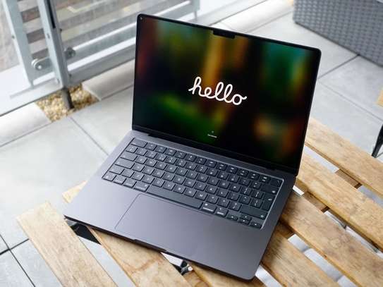 MacBook Pro M4 / 2024 image 3
