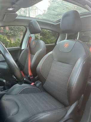 Peugeot 208 full options manuel diesel 2017 image 4