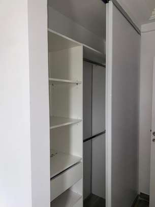 Appartement F4 à louer à ngor almadies image 5