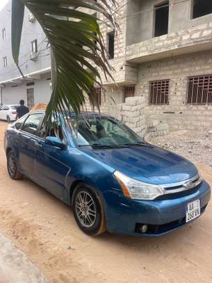 Ford focus 2010 image 2