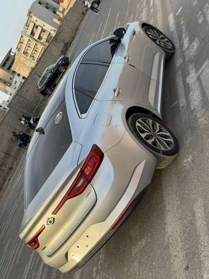 Renault sm6 2017 image 7