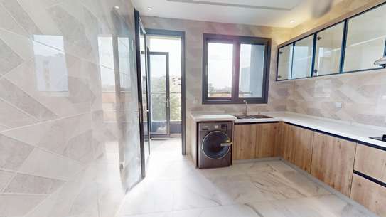 Appartement moderne avec une vue panoramique image 5
