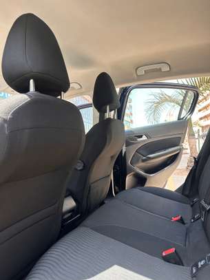 PEUGEOT 308 année 2016 image 9
