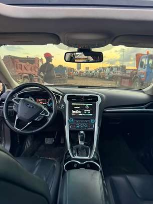 Ford mondeo 2016 image 9