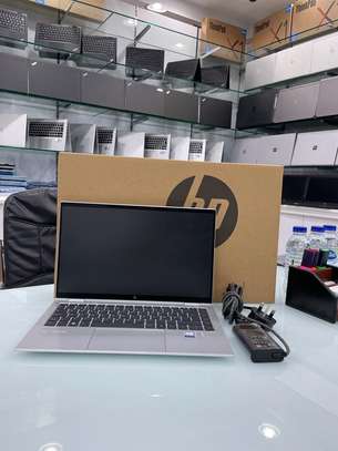 HP EliteBook i5 10ᵉ Génération – Écran Tactile image 4