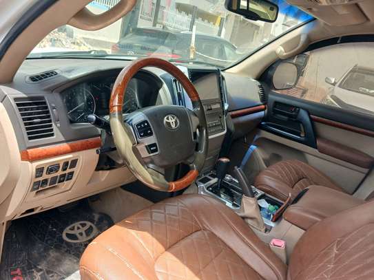 Toyota landcruser essence automatique v6 economie image 9