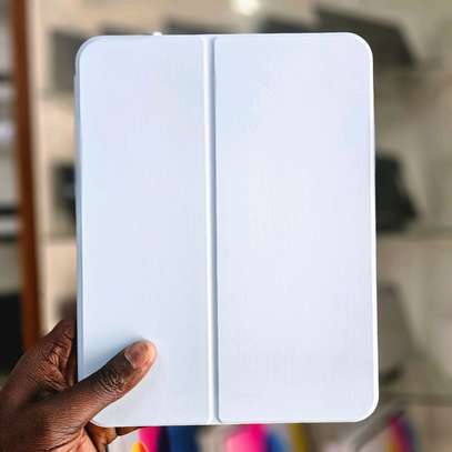 Pochette folio iPad 11th (A16) image 9