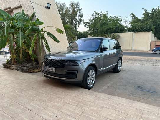 Range Rover Vogue image 2