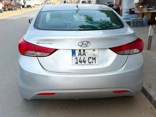 HUNDAI ELANTRA 2013 image 5