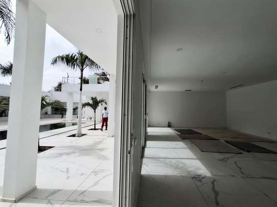 VILLA  A LOUE DAKAR VIRAGE  R+2 image 6