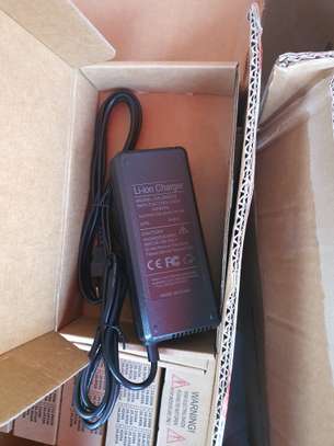 Chargeurs trottinettes et vélos électriques image 5