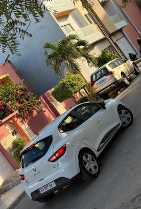 Renault image 4