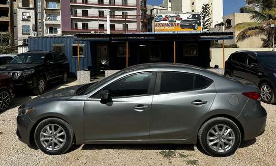 MAZDA 3 2016 image 4