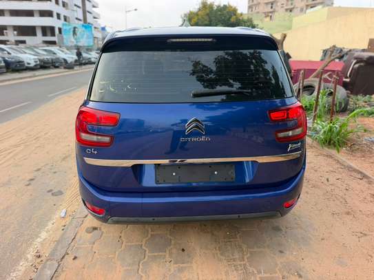 Citroen C4  Picasso année: 2017 image 5
