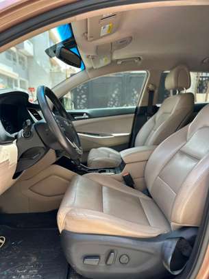 Hyundai Tucson 🔘Année : 2017 image 12