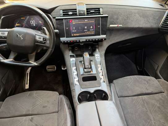 Citroen DS7 2019 image 8