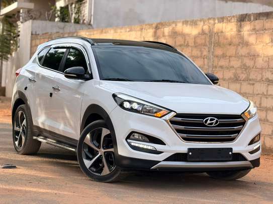 HYUNDAI  TUCSON EVGT  2016/17 image 2