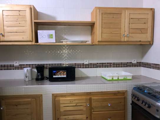 Appartement T2 meublé image 9
