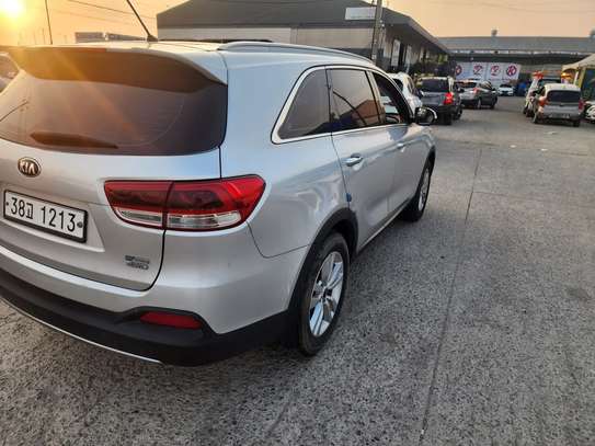 Kia Sorento Année:2016 image 7