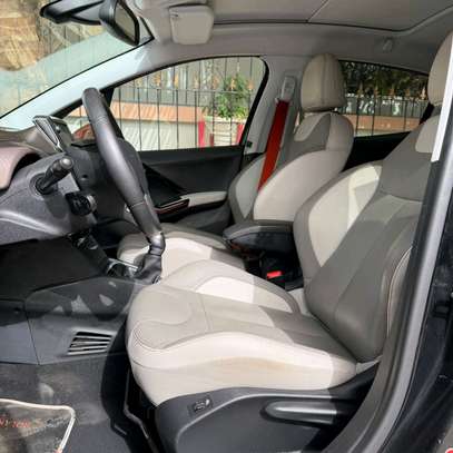 Peugeot 208 gtline 2016-2017 image 6