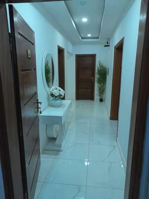 Appartement meublé à louer à la cité keur gorgui image 6