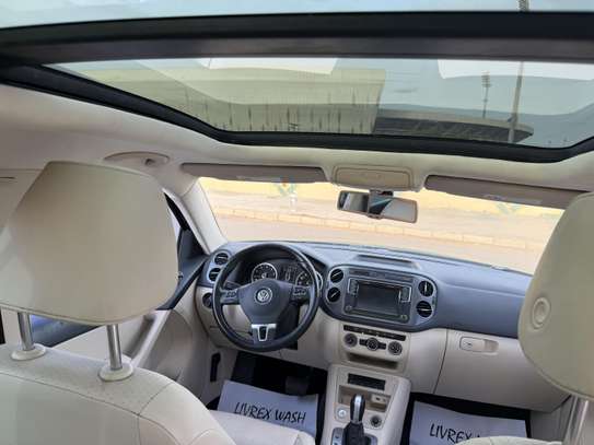VOLKSWAGEN TIGUANE image 2