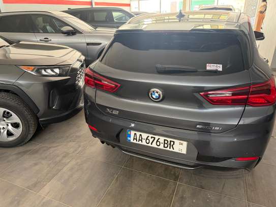 BMW X2 M 2018 Sdrive 18i SUV image 2