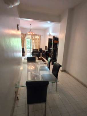 Studio meublé à louer à Dakar Plateau image 7