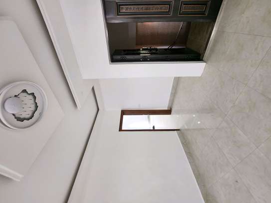 Appartement très grand à Sacré cœur image 7