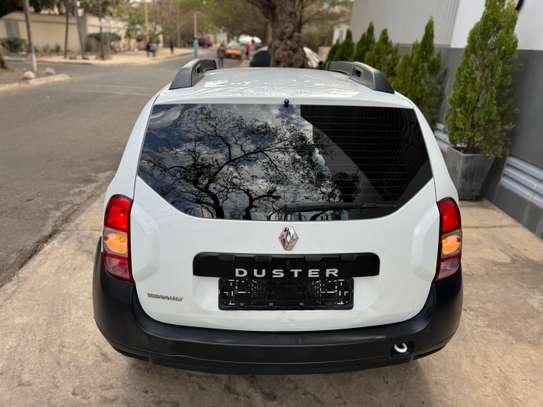 Renault Duster image 4