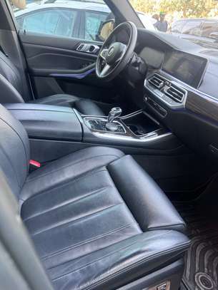 BMW X5 image 8