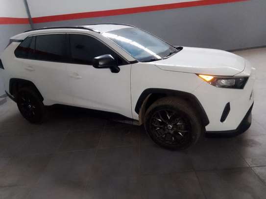 Toyota rav 4 2019 image 5