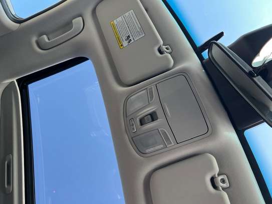 Hyundai kona limited image 15
