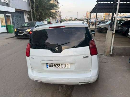 Peugeot 5008 manuel diesel image 3