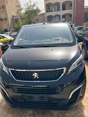 PEUGEOT TRAVELLER 8 places automatique diesel image 7