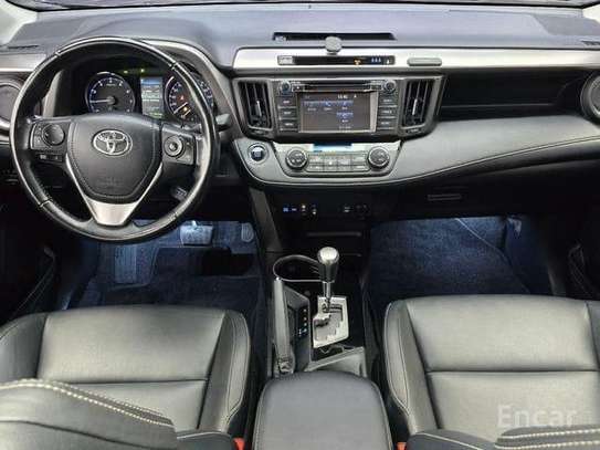 Toyota image 7