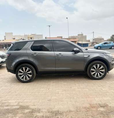 Land Rover Discovery Sport SUV Gris Automatique image 4