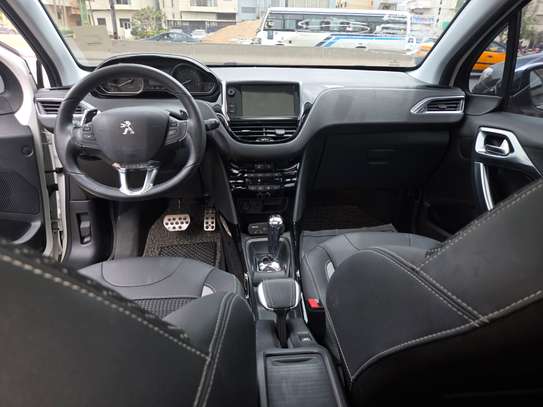 2017 Peugeot 2008 Modèle feline 1.6 e-HDi image 14