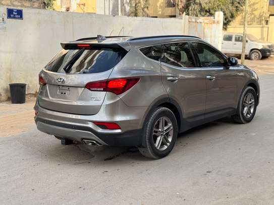 Hyundai santafei sport 2017 image 5