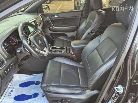 Kia Sportage 2019 diesel full options image 13