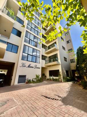 Appartement F4 de 200 m2 à louer au Point E image 13